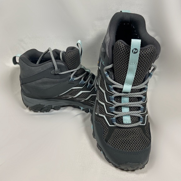 Merrell GORTEX Hiking Boots- Worn Once - Picture 1 of 5